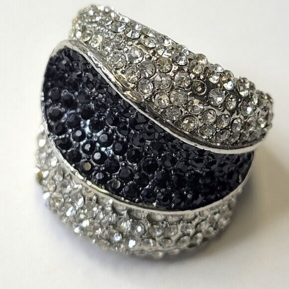 Two Tone Silver and Black Color Wide Ring Concave Design with Rhinestones Sz 5 - Picture 2 of 14